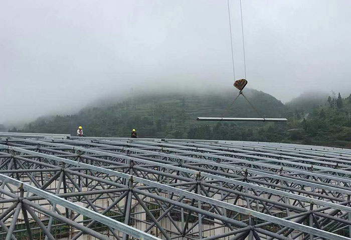 额尔古纳网架施工
